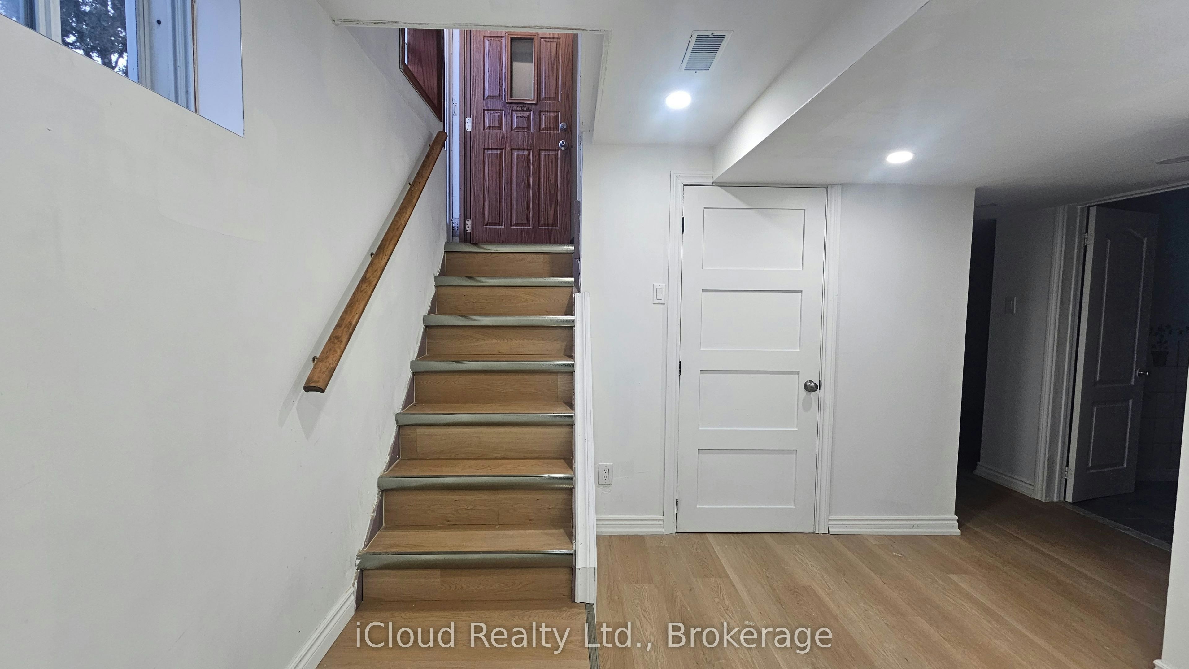 Basement-32 Frey Crescent, Toronto, ON, M1R 2C6 - 3