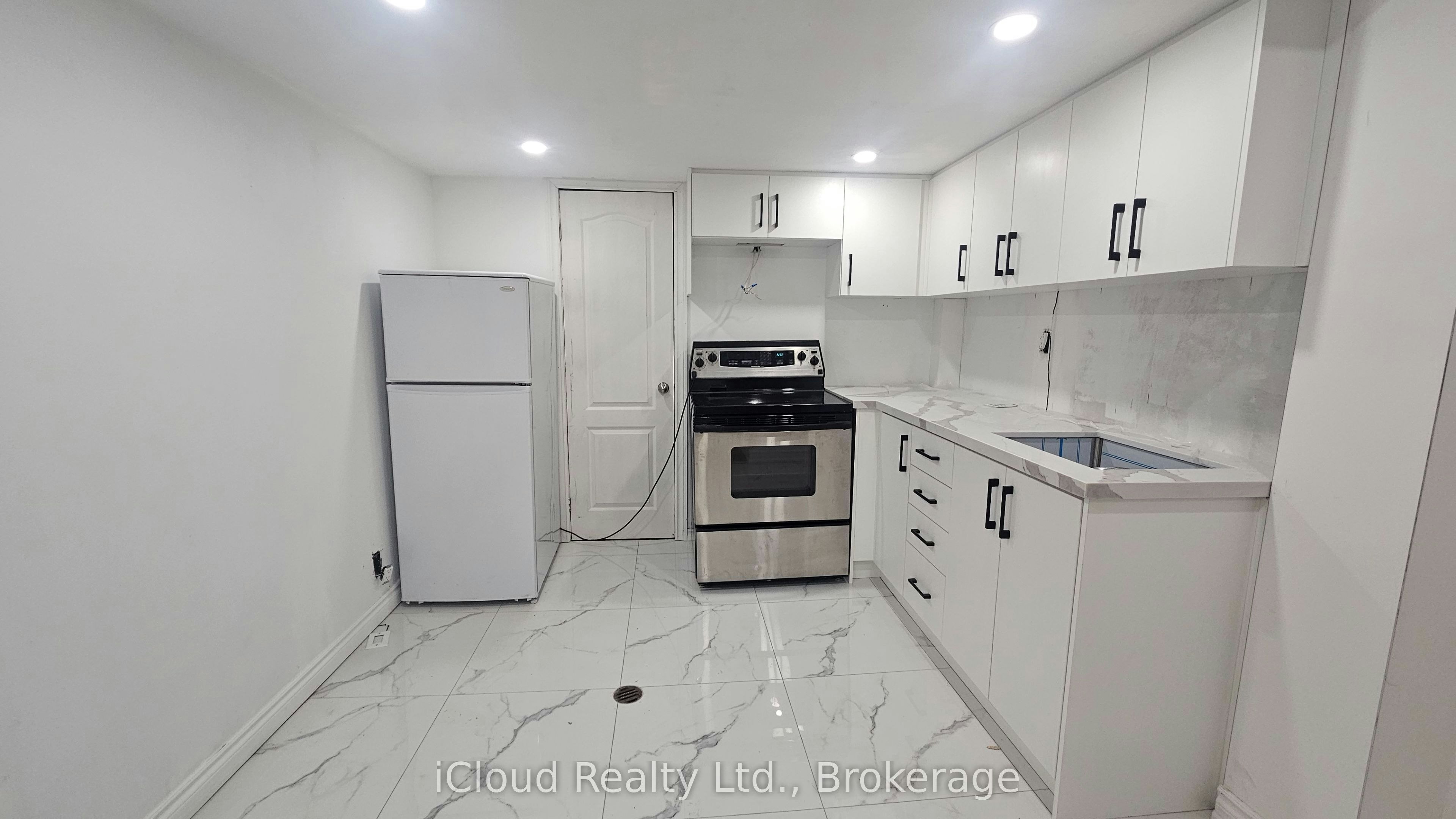 Basement-32 Frey Crescent, Toronto, ON, M1R 2C6 - 4