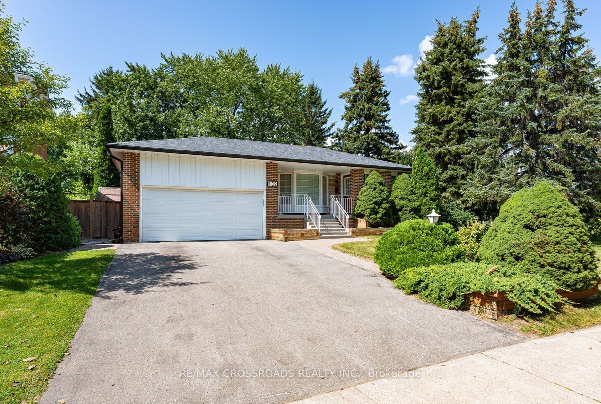 132 Collingsbrook Boulevard, Toronto, ON, M1W 1M7