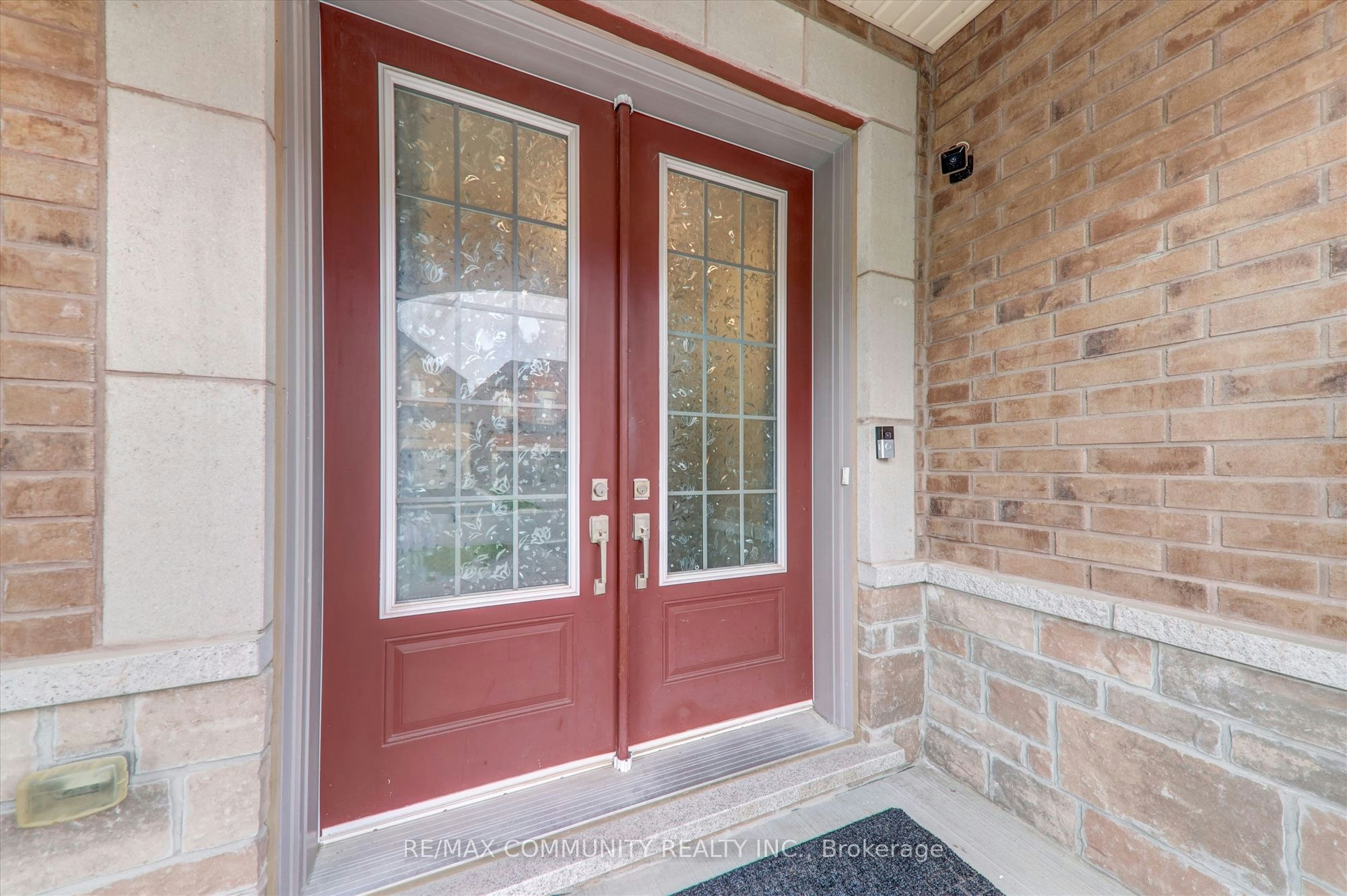 14 Audubon Street, Whitby, ON, L1P 0C4 - 4
