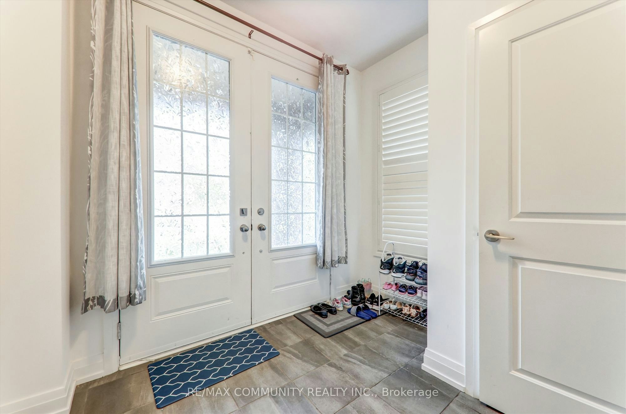14 Audubon Street, Whitby, ON, L1P 0C4 - 5