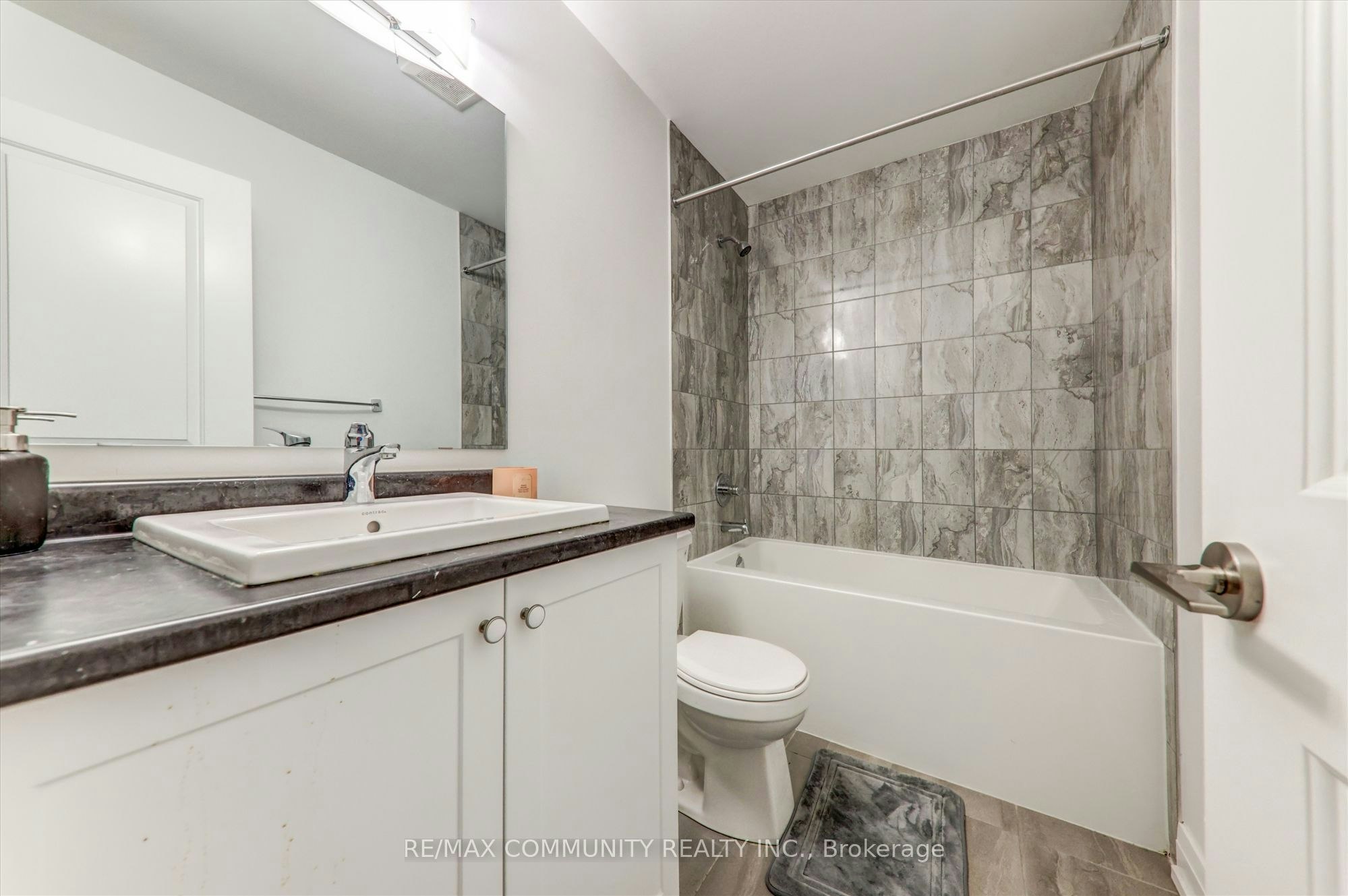 14 Audubon Street, Whitby, ON, L1P 0C4 - 28