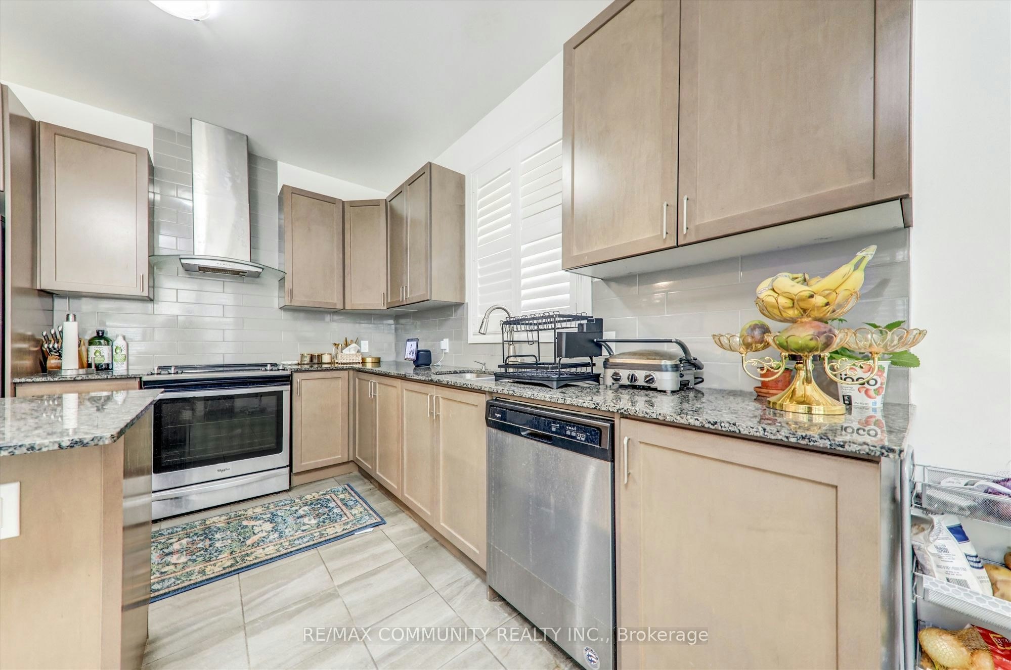 14 Audubon Street, Whitby, ON, L1P 0C4 - 15