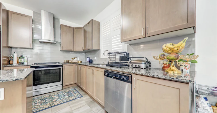 14 Audubon Street, Whitby, ON, L1P 0C4 - 15