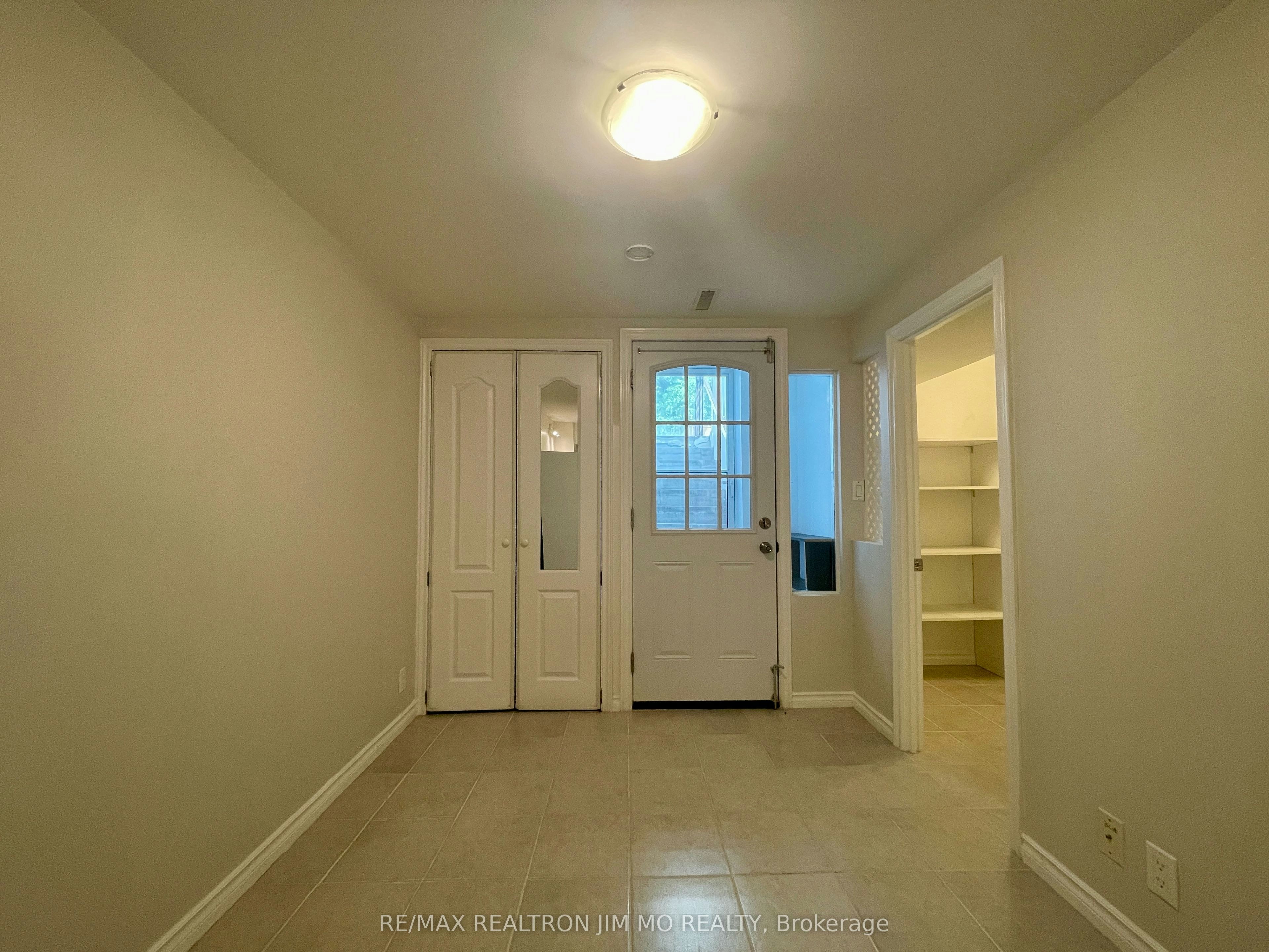 Lower-22 Hartleywood Drive, Toronto, ON, M1S 3N2 - 7