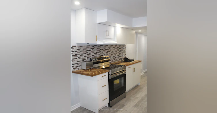 75 Pine Gate Place, Whitby, ON, L1R 0S2 - 7
