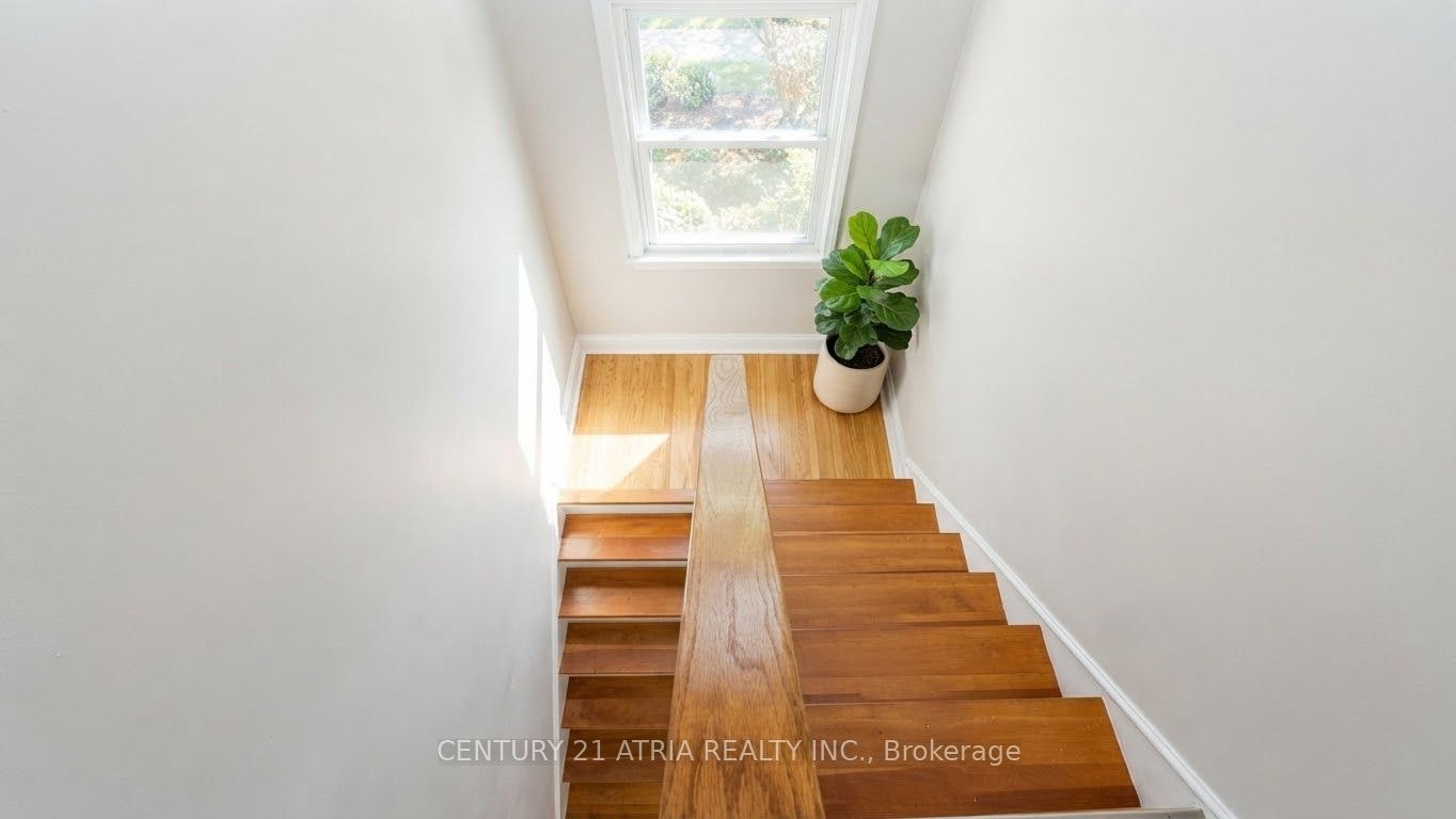 79 Ellington Drive, Toronto, ON, M1R 3Y2 - 7