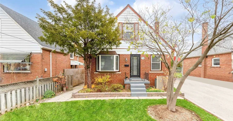 79 Ellington Drive, Toronto, ON, M1R 3Y2 - 2