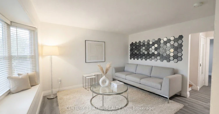 79 Ellington Drive, Toronto, ON, M1R 3Y2