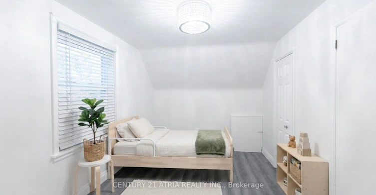 79 Ellington Drive, Toronto, ON, M1R 3Y2 - 9