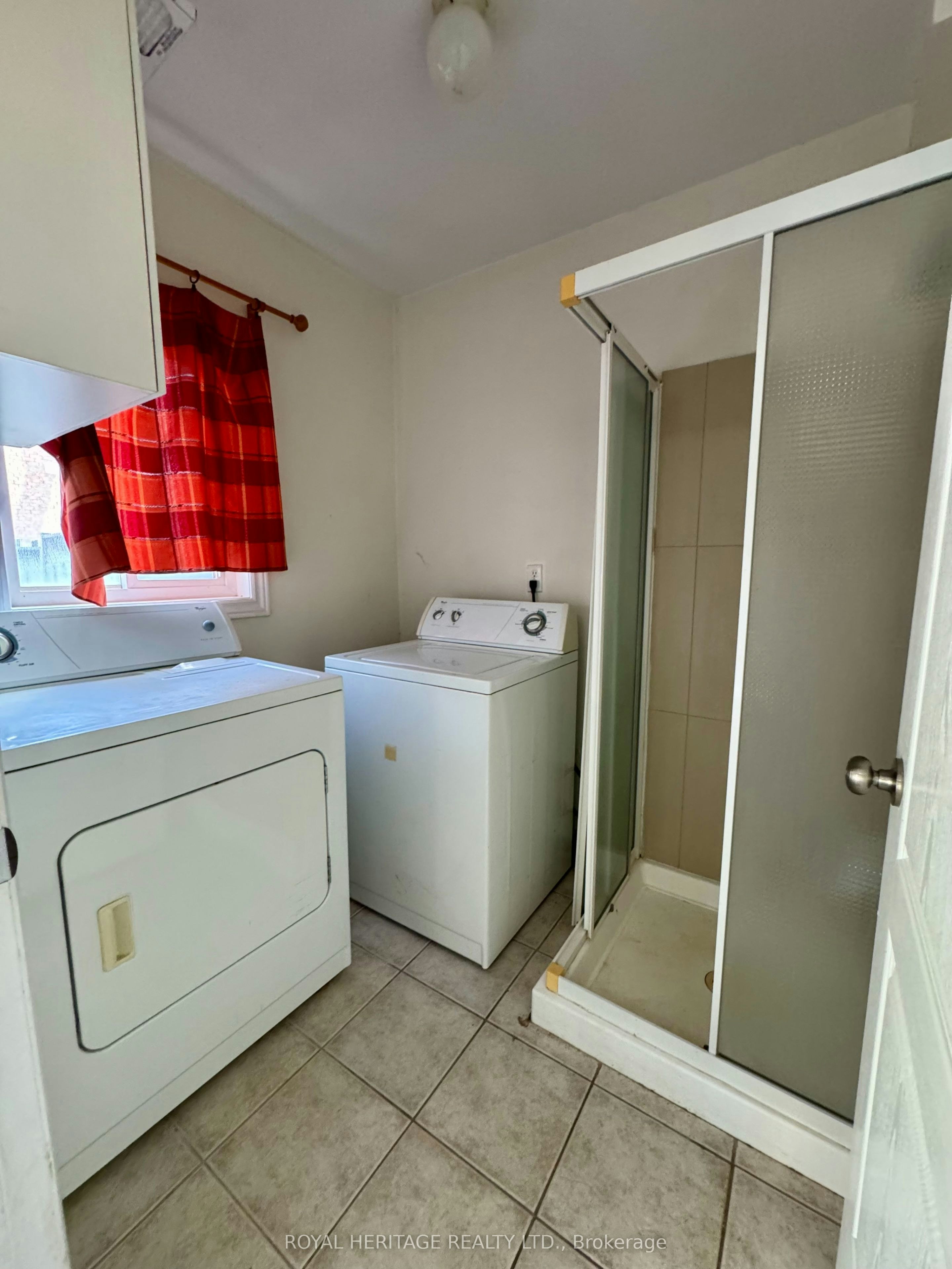 70 Wilkie Lane, Ajax, ON, L1S 7S5 - 16