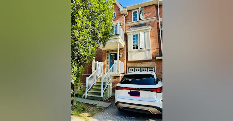 70 Wilkie Lane, Ajax, ON, L1S 7S5