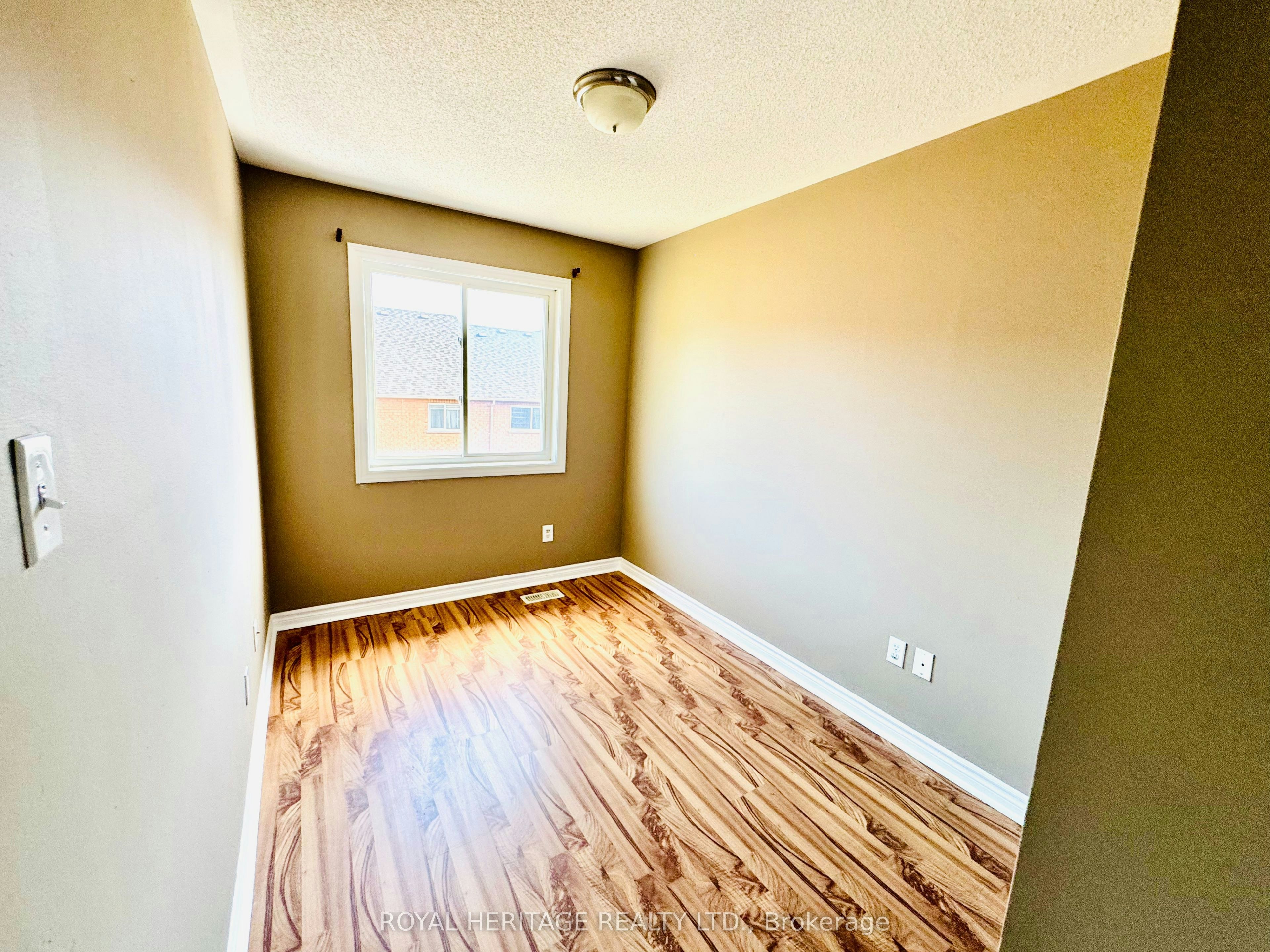 70 Wilkie Lane, Ajax, ON, L1S 7S5 - 11