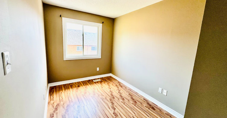 70 Wilkie Lane, Ajax, ON, L1S 7S5 - 11