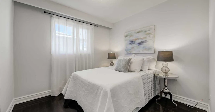 2 Crayford Drive, Toronto, ON, M1W 3B6 - 12