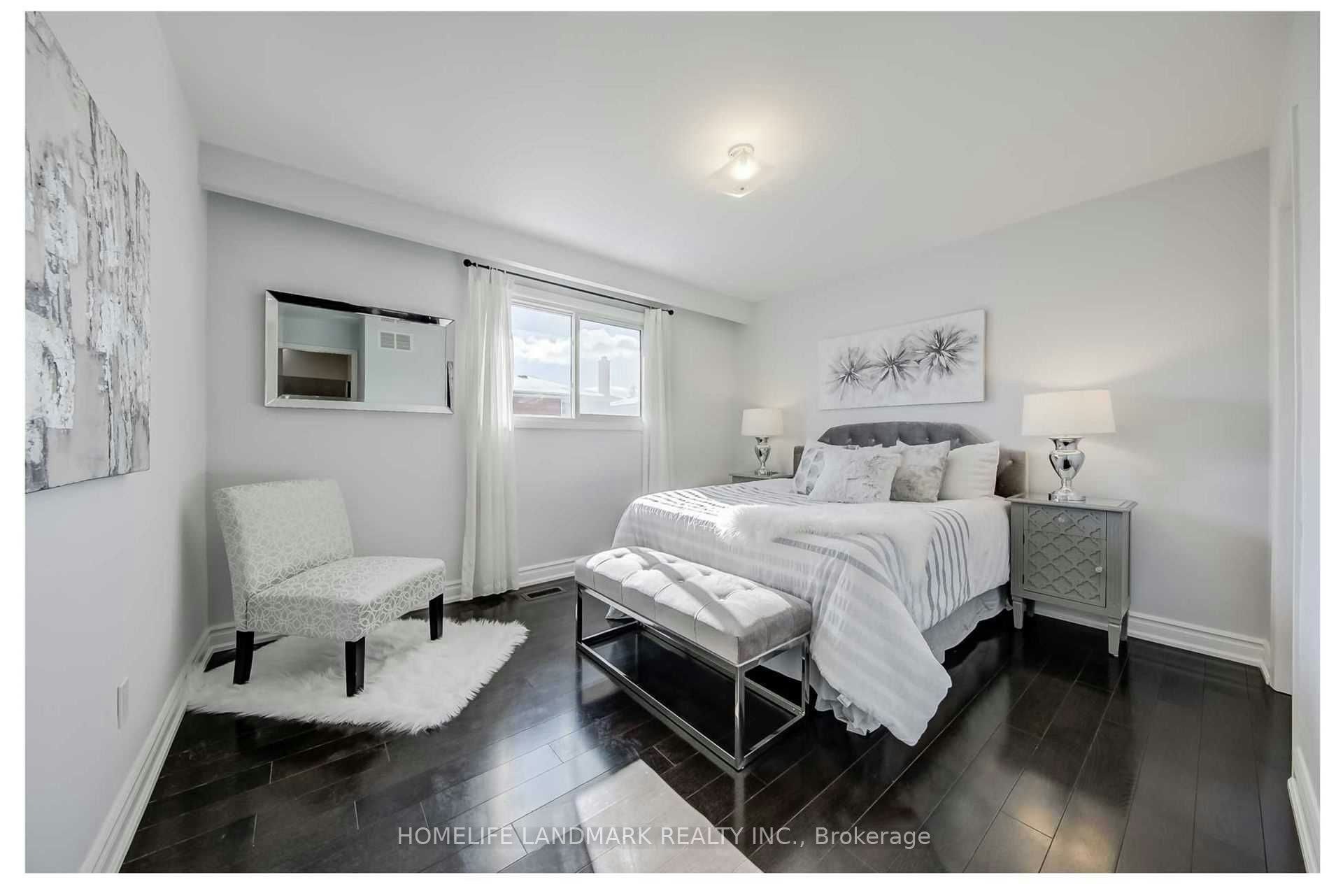 2 Crayford Drive, Toronto, ON, M1W 3B6 - 10