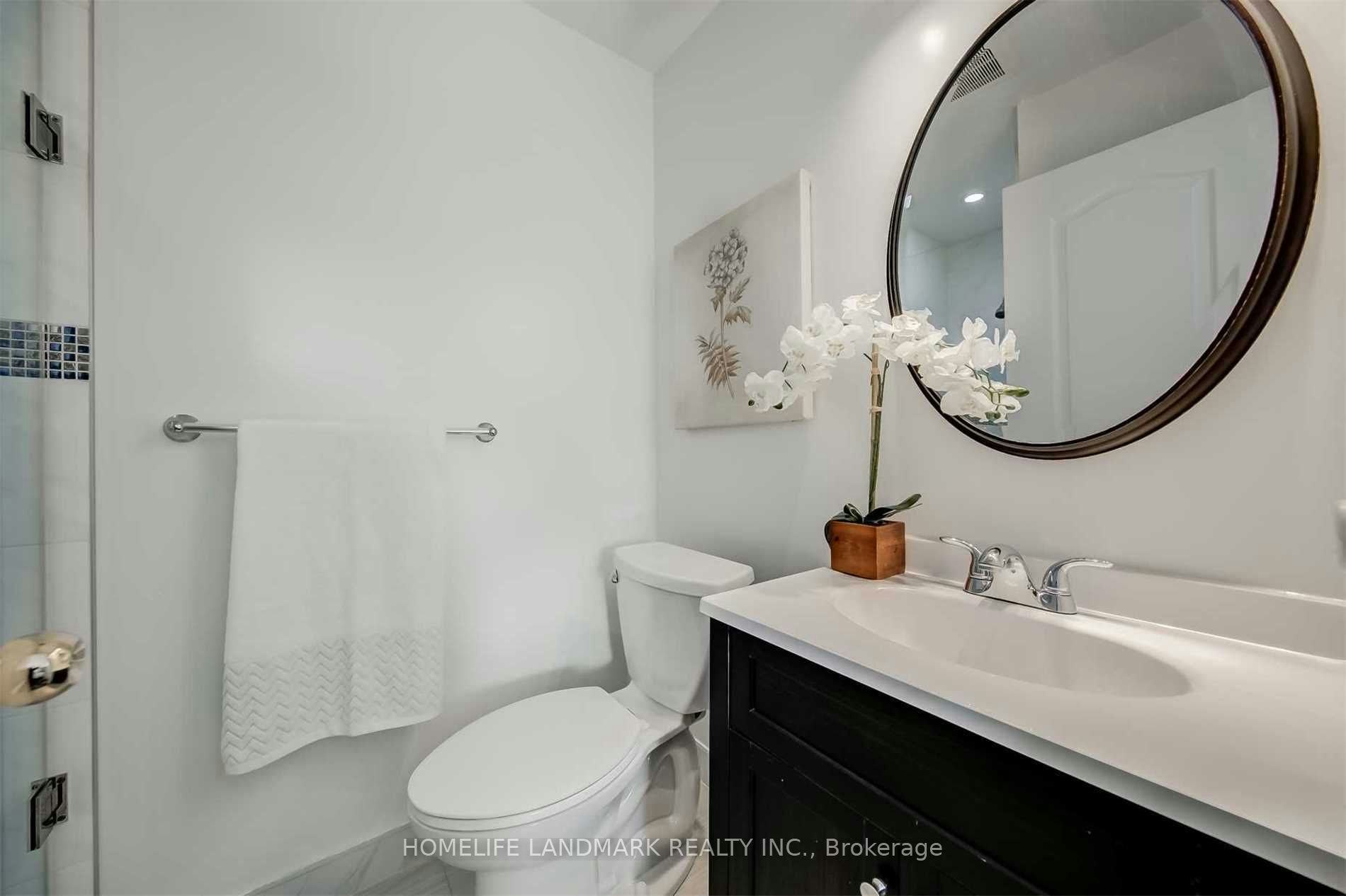 2 Crayford Drive, Toronto, ON, M1W 3B6 - 9
