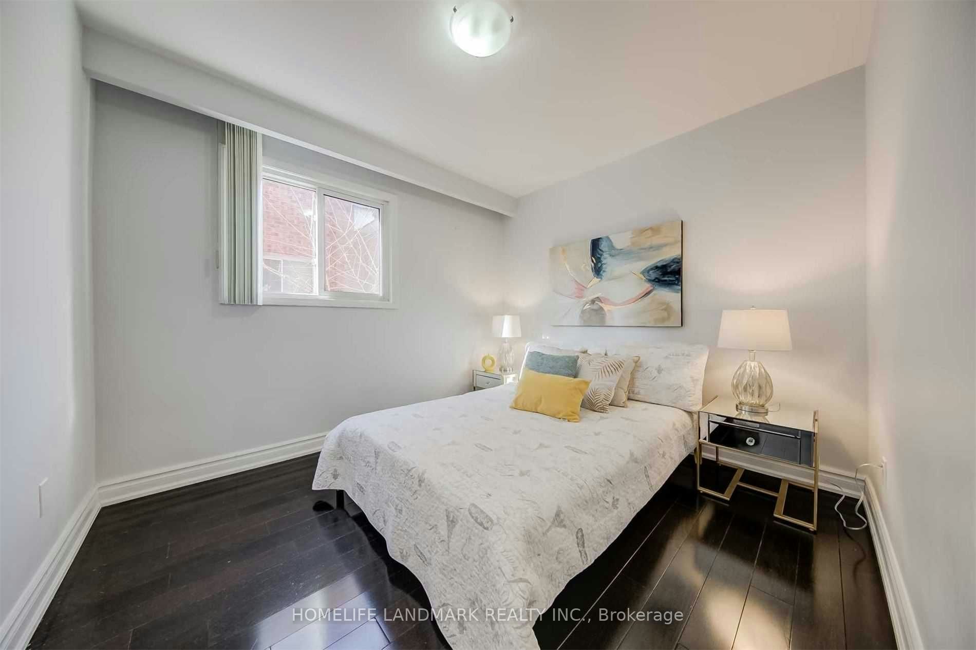 2 Crayford Drive, Toronto, ON, M1W 3B6 - 13