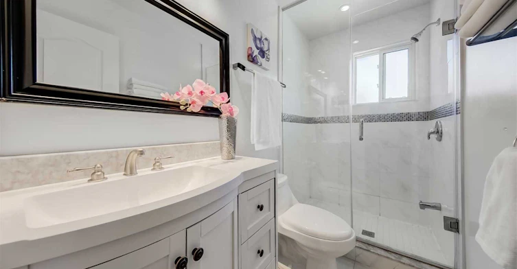 2 Crayford Drive, Toronto, ON, M1W 3B6 - 11