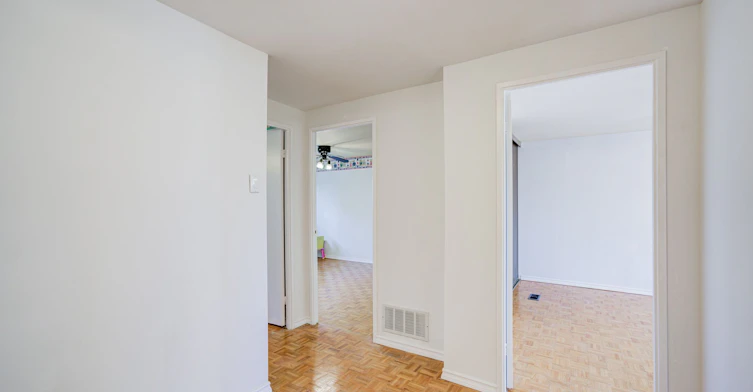 3025 Bridletowne Circle, Toronto, ON, M1W 2C9 - 22