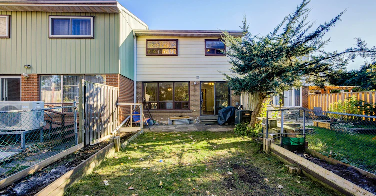 3025 Bridletowne Circle, Toronto, ON, M1W 2C9 - 38