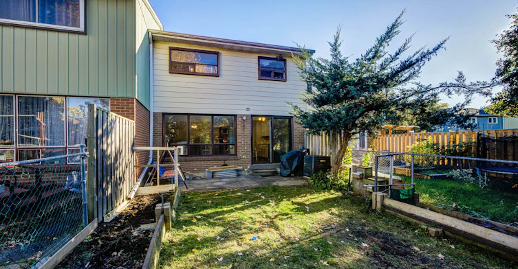 3025 Bridletowne Circle, Toronto, ON, M1W 2C9 - 37