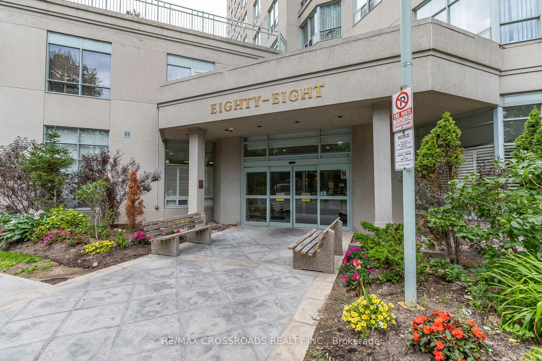 1404-88 Corporate Drive, Toronto, ON, M1H 3G6 - 3