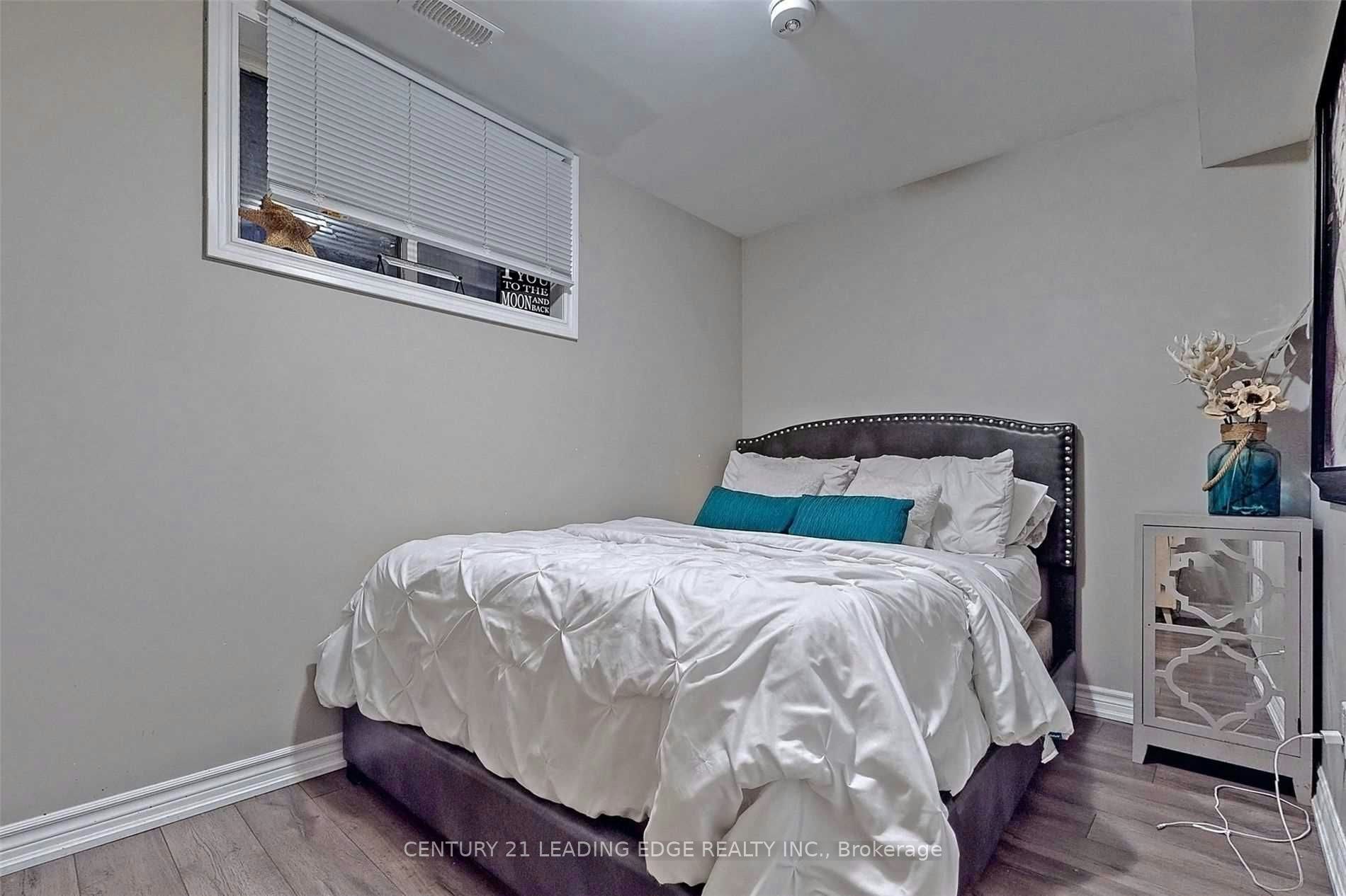 308 Elgin Street W, Oshawa, ON, L1J 2P3 - 10