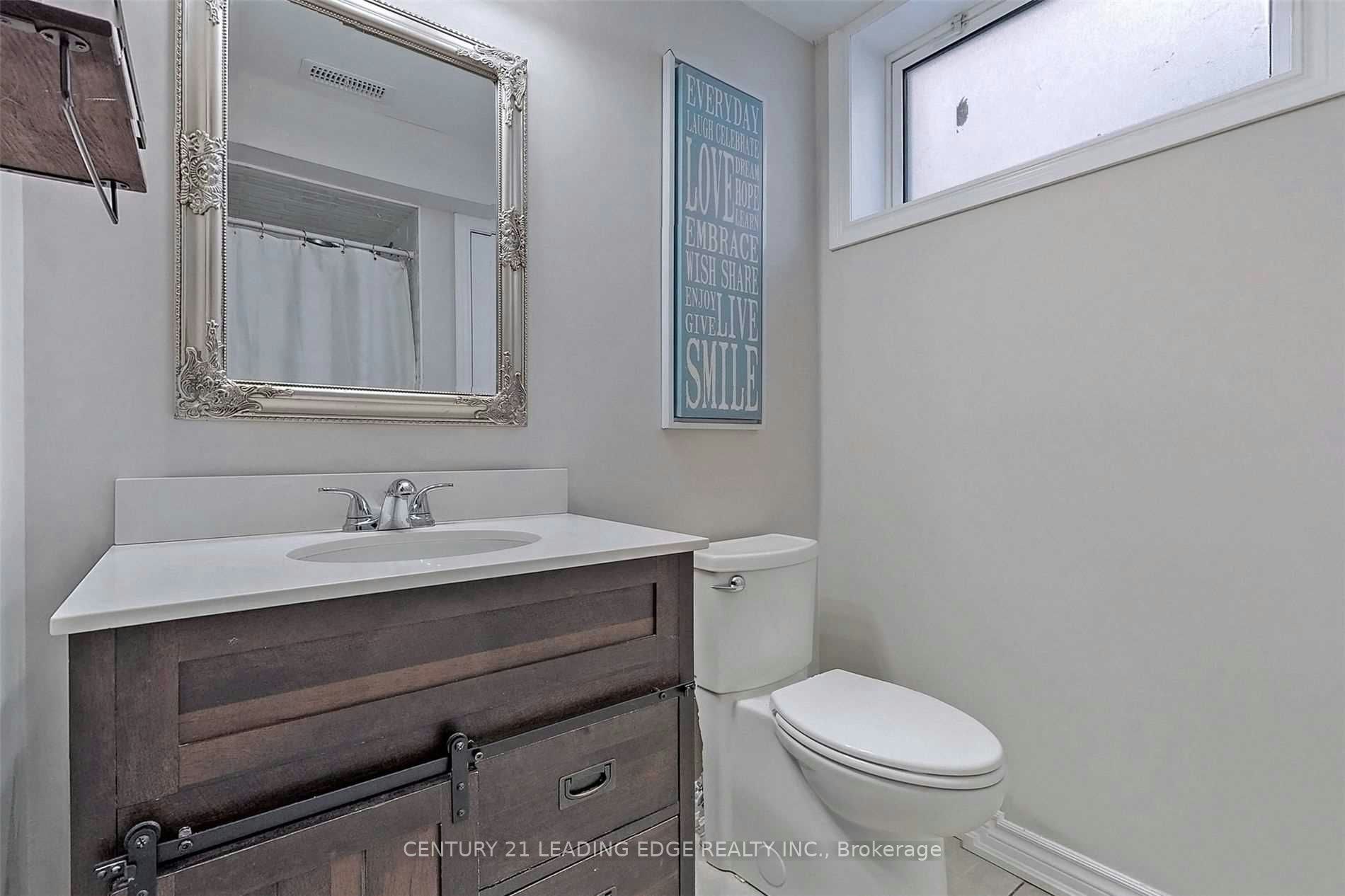 308 Elgin Street W, Oshawa, ON, L1J 2P3 - 7