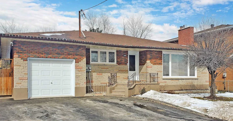 308 Elgin Street W, Oshawa, ON, L1J 2P3