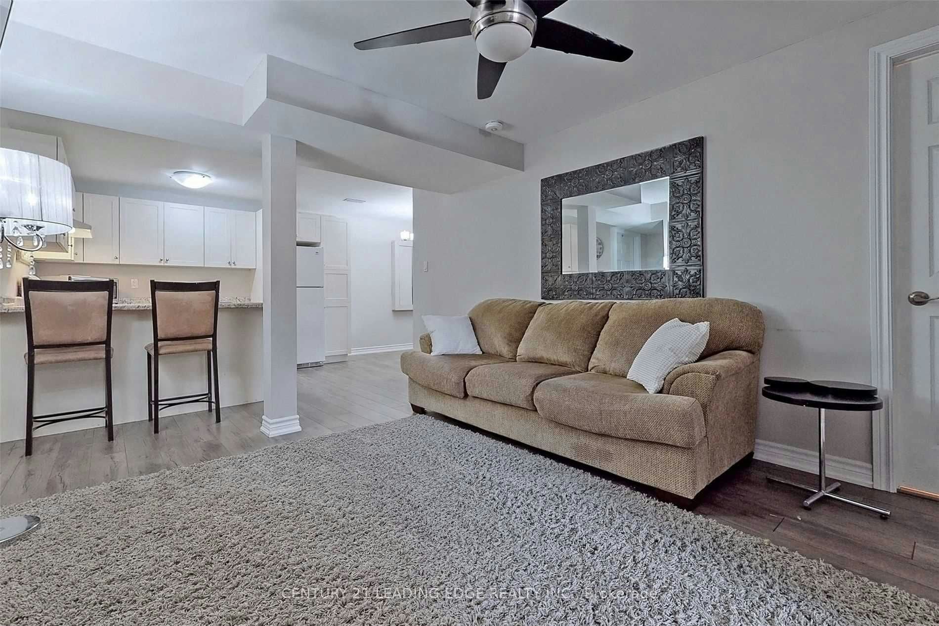 308 Elgin Street W, Oshawa, ON, L1J 2P3 - 2