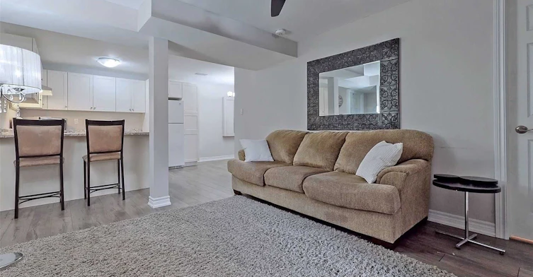 308 Elgin Street W, Oshawa, ON, L1J 2P3 - 2