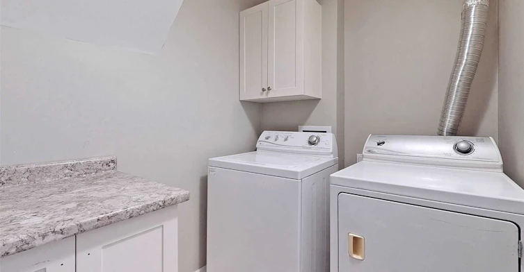 308 Elgin Street W, Oshawa, ON, L1J 2P3 - 8
