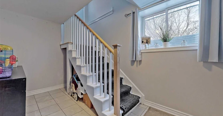 308 Elgin Street W, Oshawa, ON, L1J 2P3 - 6