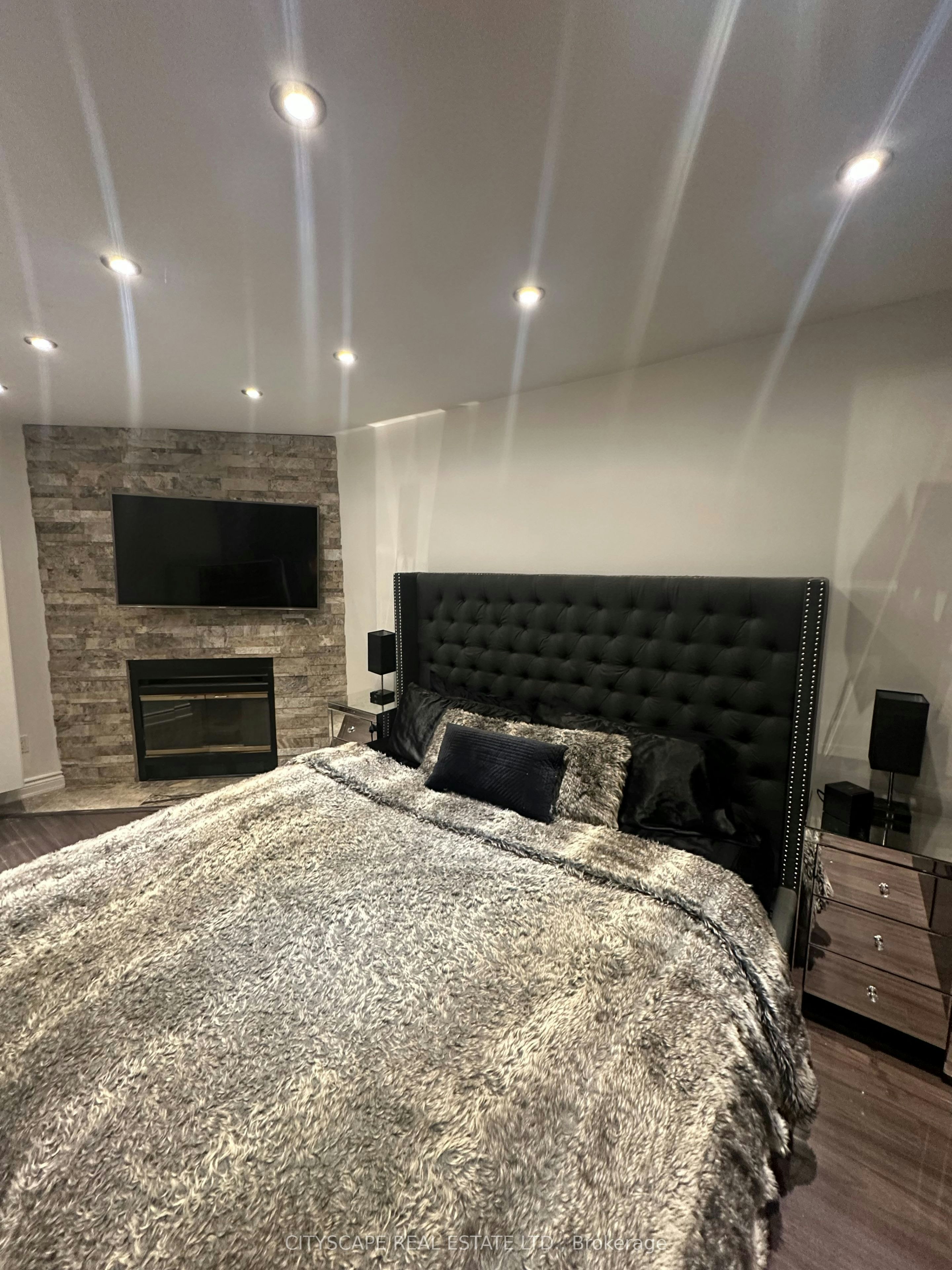 Main Floor-137 Ravenscroft Road, Ajax, ON, L1T 1X3 - 37