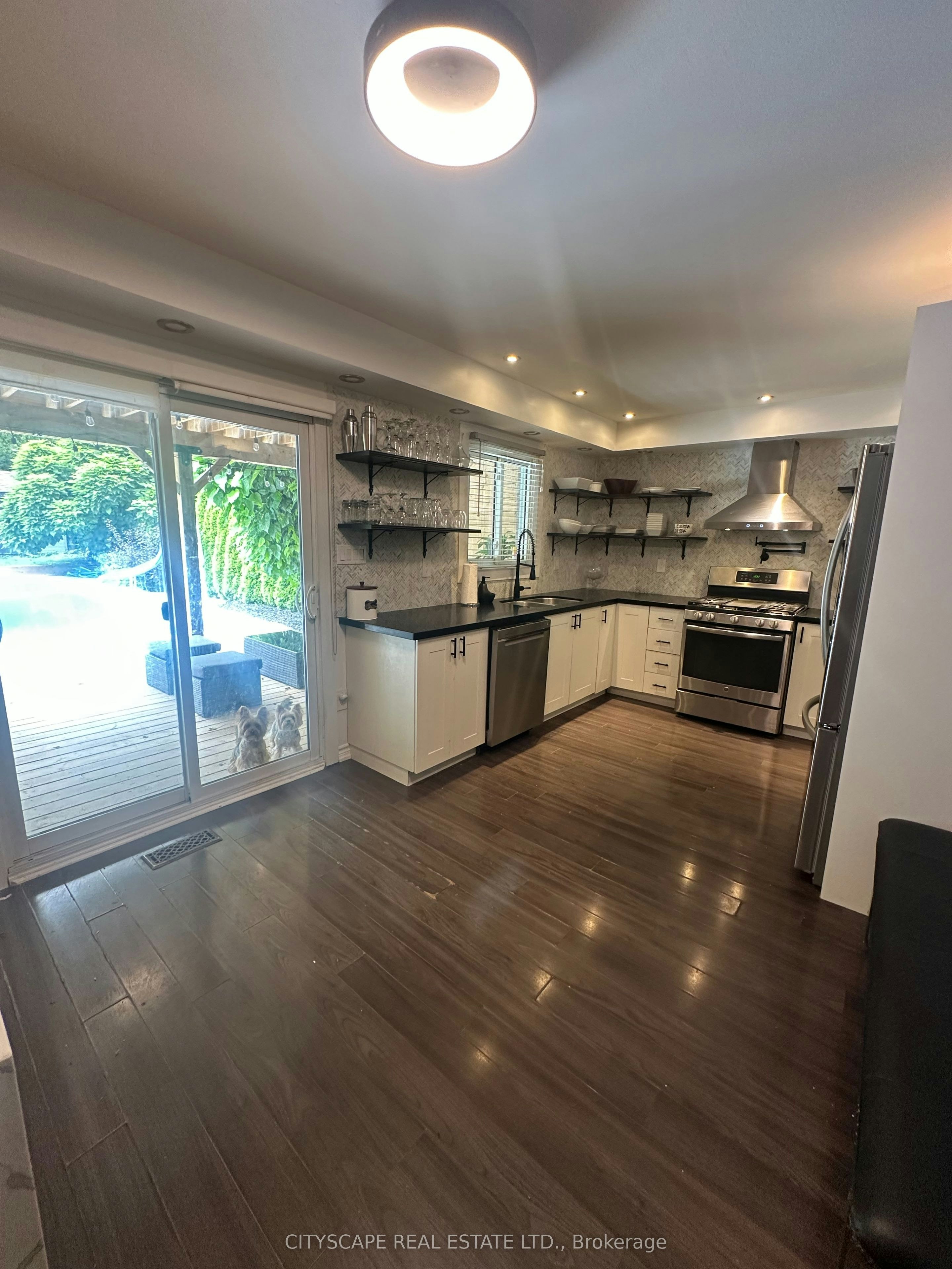 Main Floor-137 Ravenscroft Road, Ajax, ON, L1T 1X3 - 26