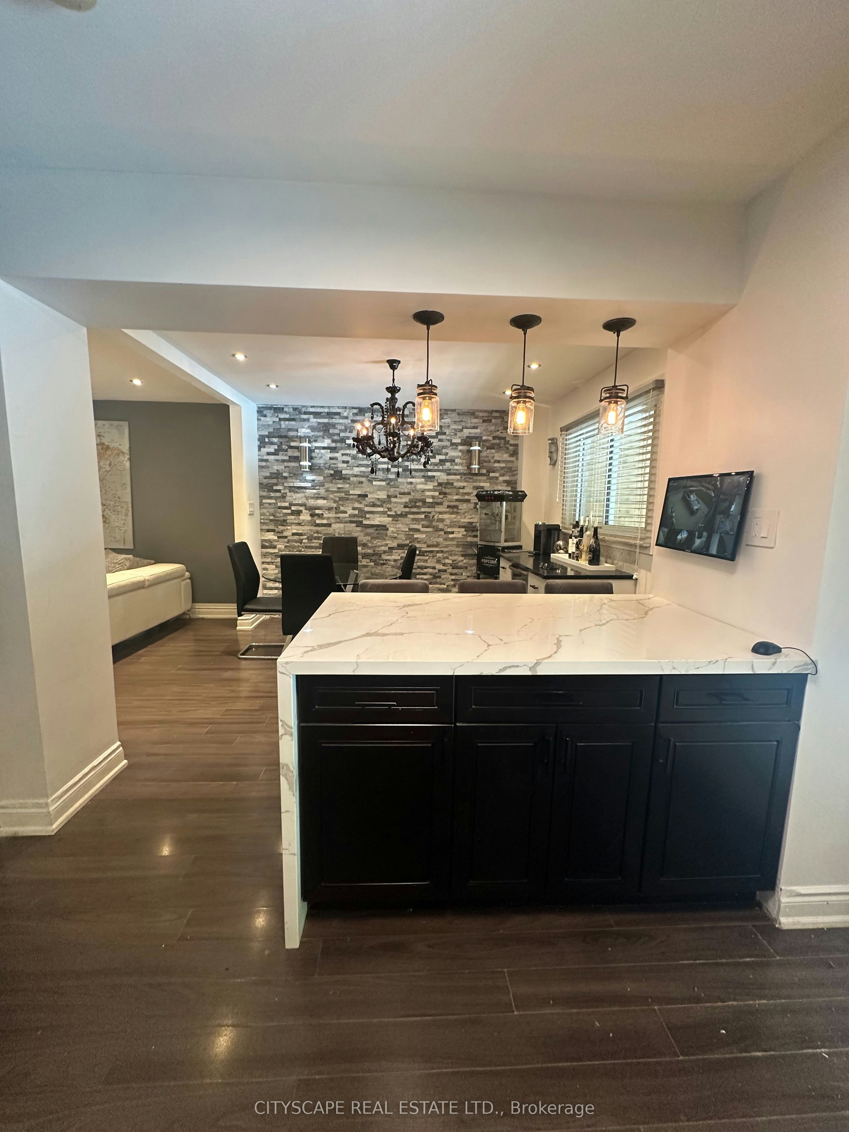 Main Floor-137 Ravenscroft Road, Ajax, ON, L1T 1X3 - 7