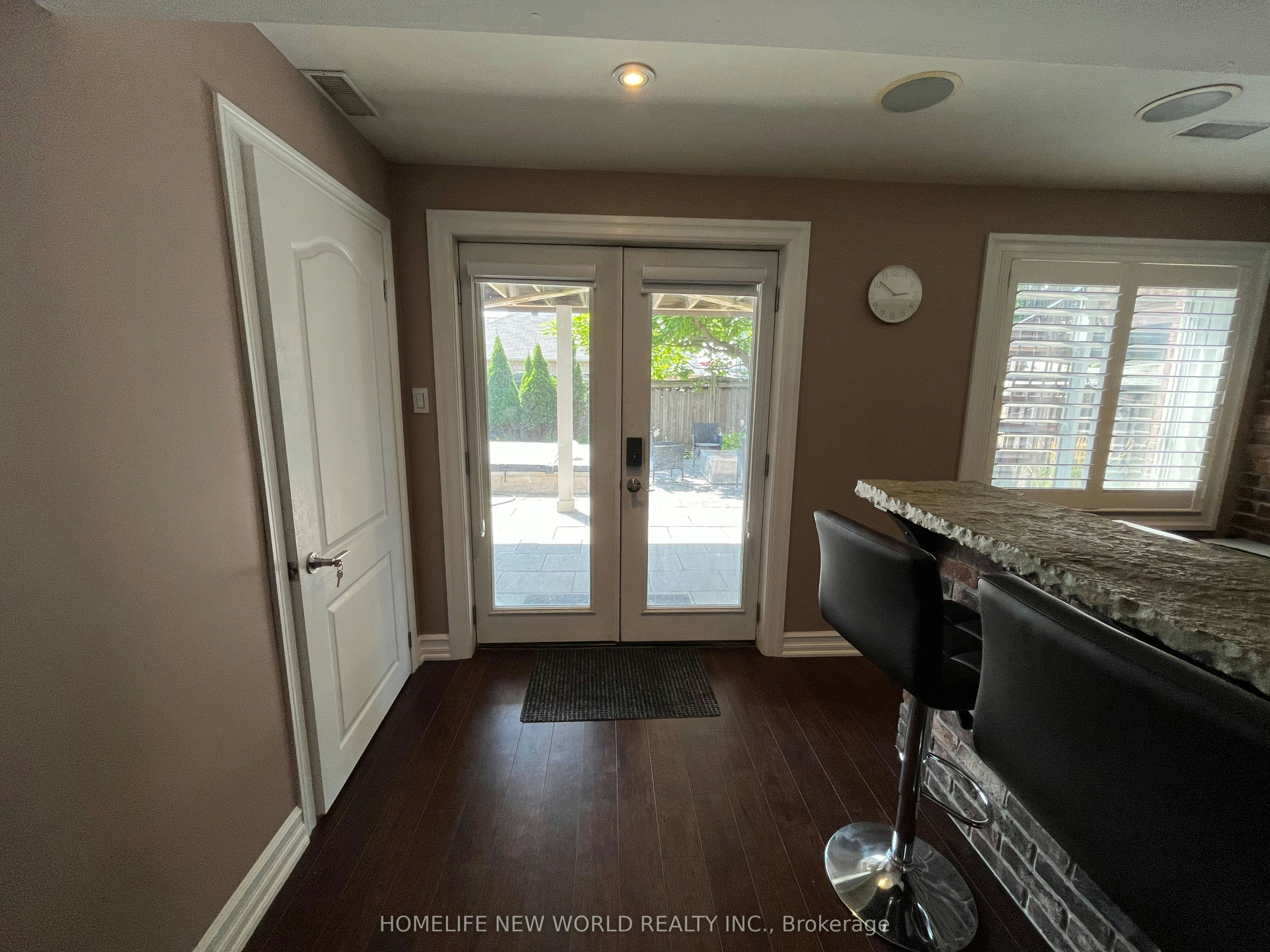 1574 Rockaway Street, Oshawa, ON, L1K 0C9 - 5