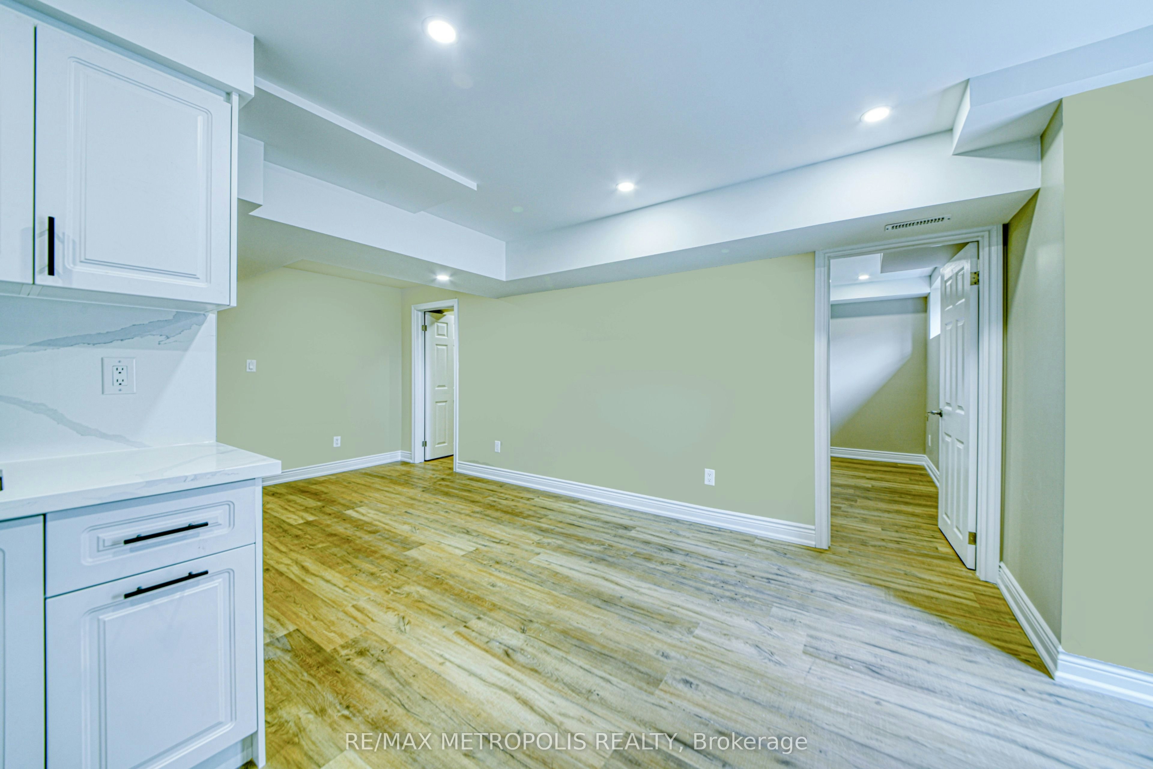 BSMNT-1201 Chateau Court, Pickering, ON, L1X 0M1 - 6