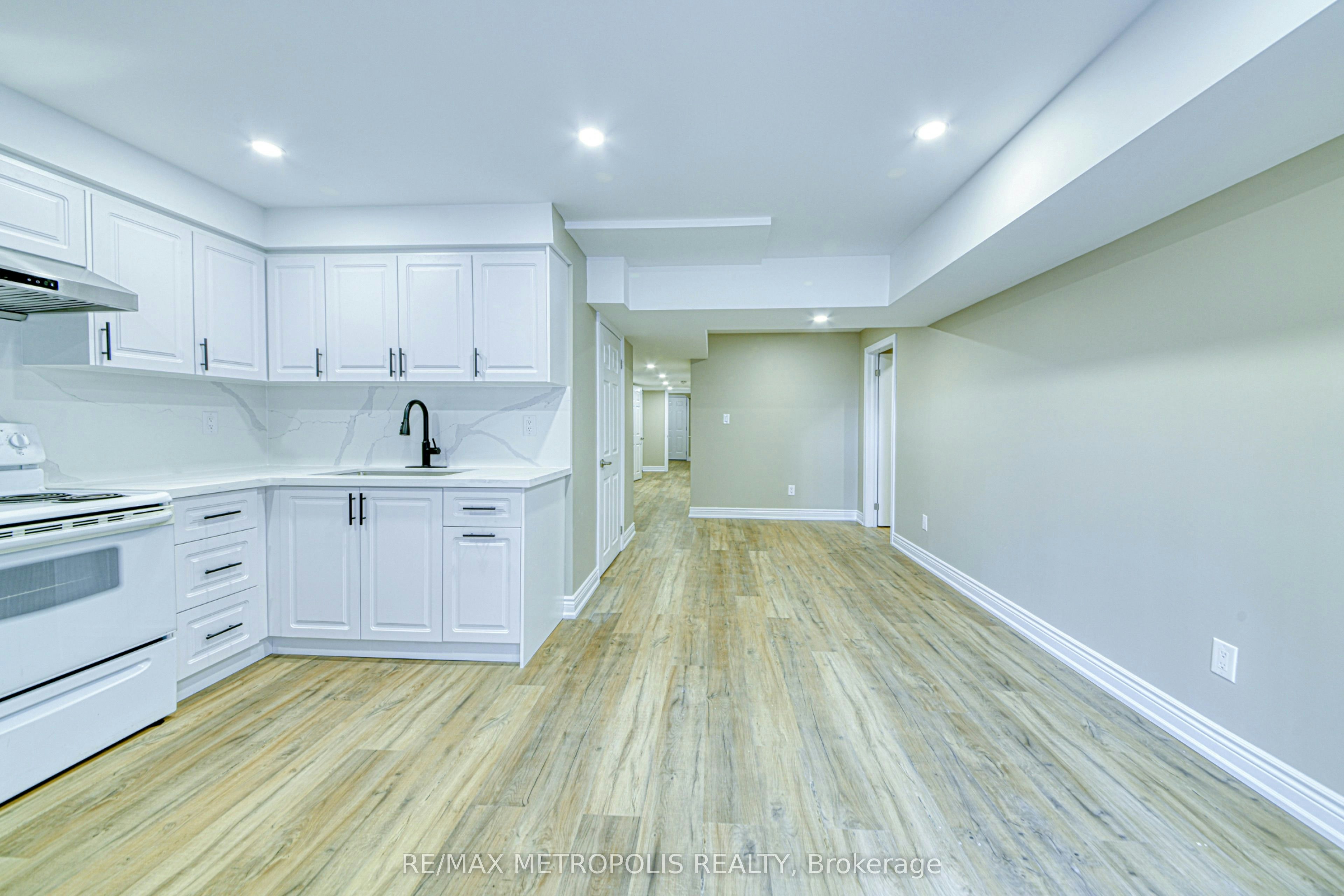 BSMNT-1201 Chateau Court, Pickering, ON, L1X 0M1 - 5