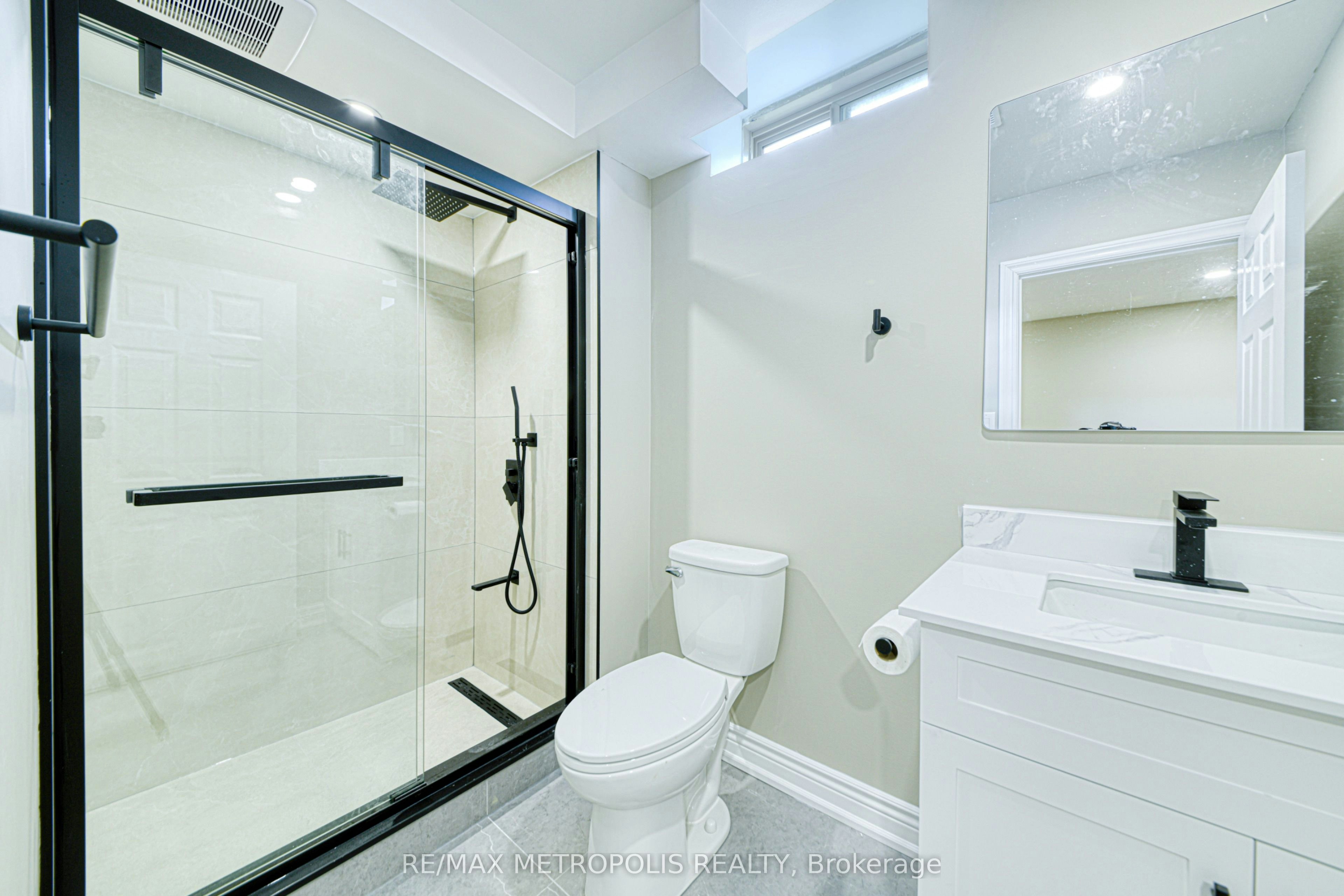 BSMNT-1201 Chateau Court, Pickering, ON, L1X 0M1 - 14