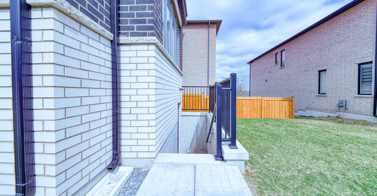 BSMNT-1201 Chateau Court, Pickering, ON, L1X 0M1 - 2