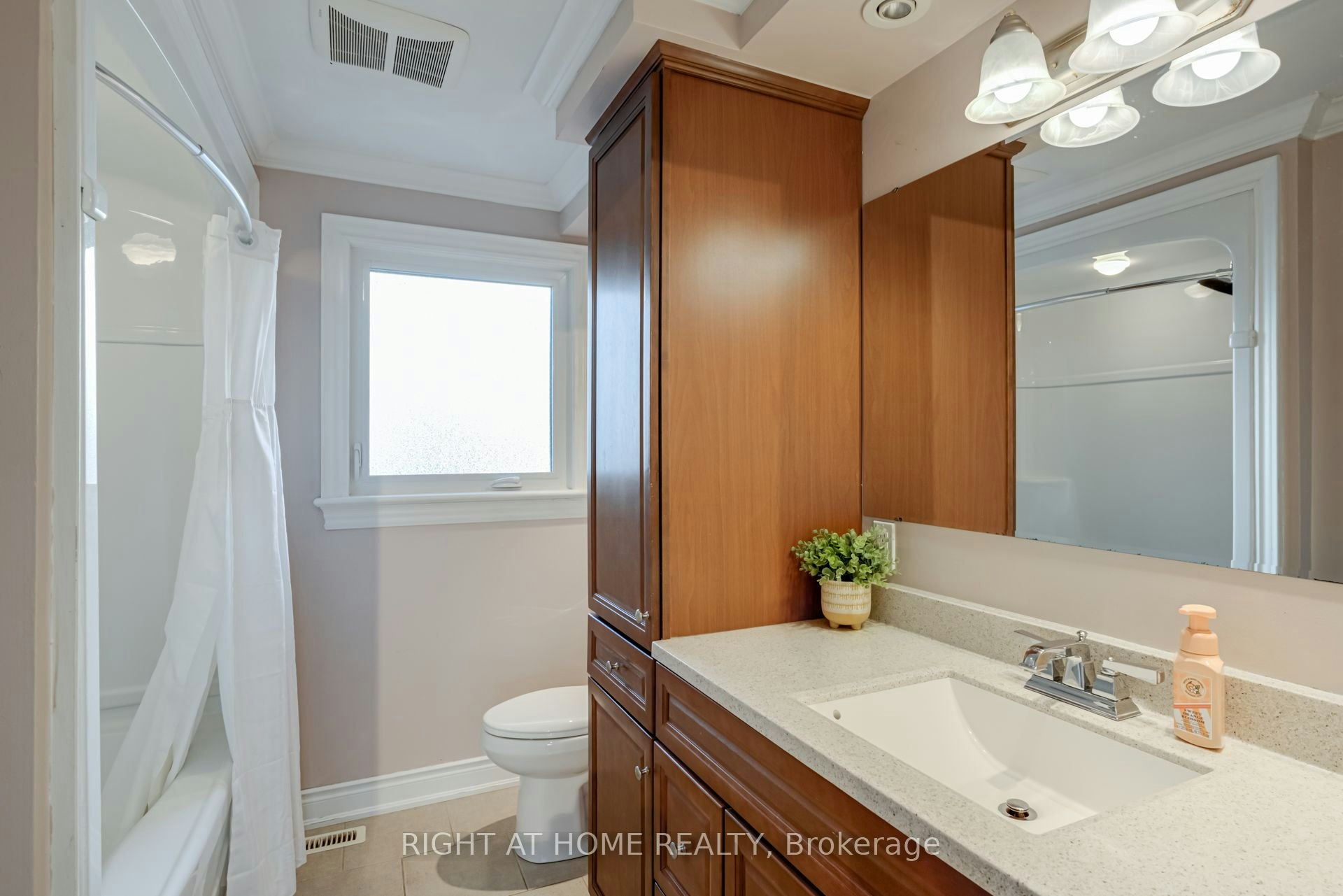 51 Lewin Crescent, Ajax, ON, L1S 3A2 - 18