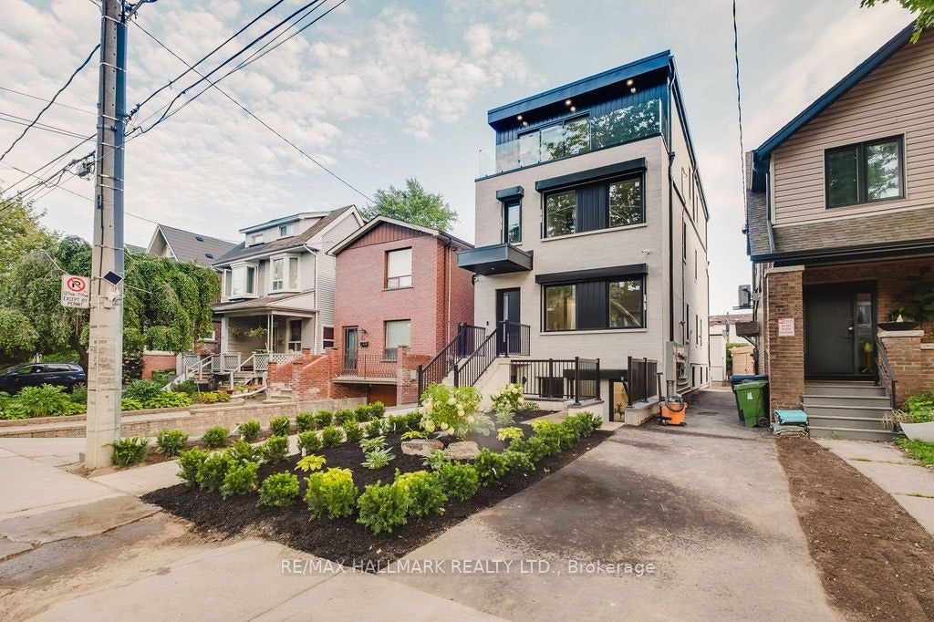 Lower-37 Milverton Boulevard, Toronto, ON, M4J 1T5 - 2