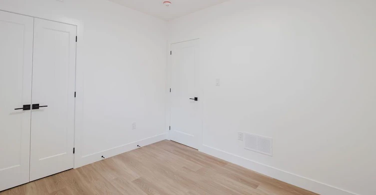 Lower-37 Milverton Boulevard, Toronto, ON, M4J 1T5 - 13