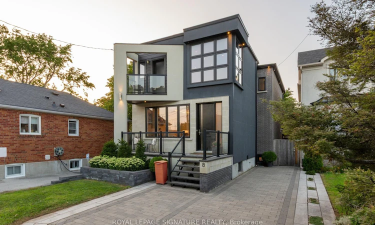 8 Dunkirk Road