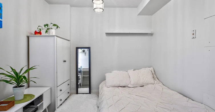 2407-3 Massey Square, Toronto, ON, M4C 5L5 - 21