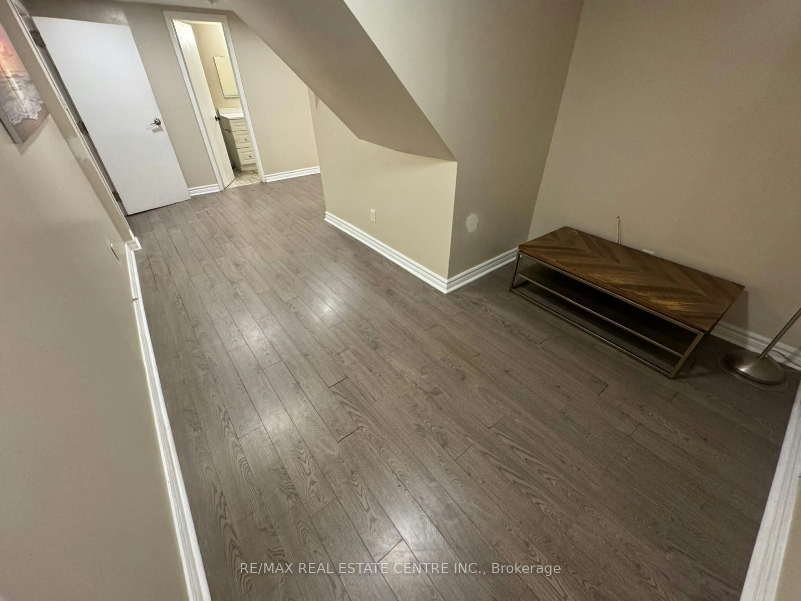 Basement-546 Laurier Crescent, Pickering, ON, L1V 4P9 - 2