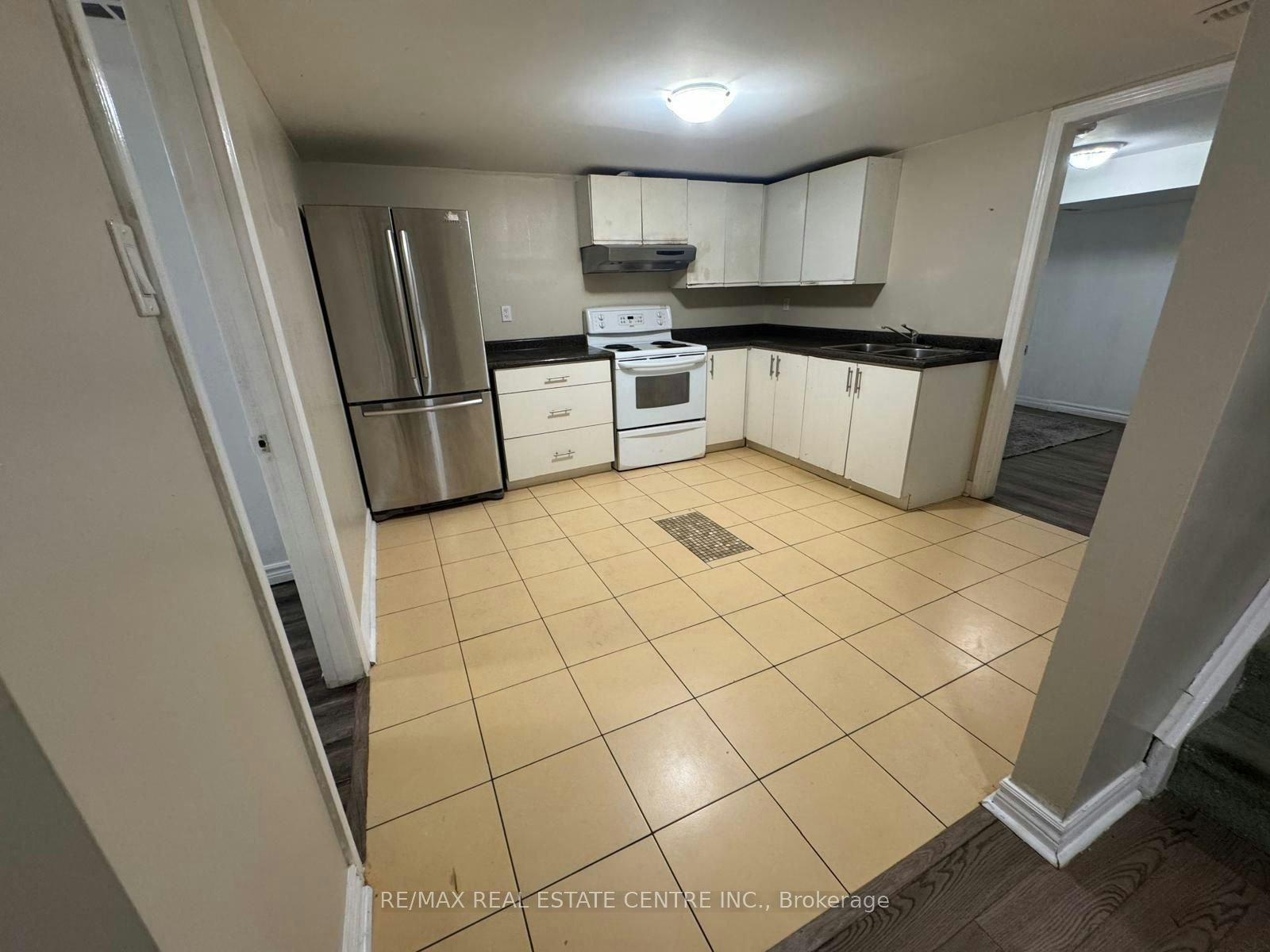 Basement-546 Laurier Crescent, Pickering, ON, L1V 4P9 - 5
