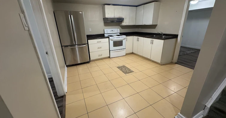 Basement-546 Laurier Crescent, Pickering, ON, L1V 4P9 - 5